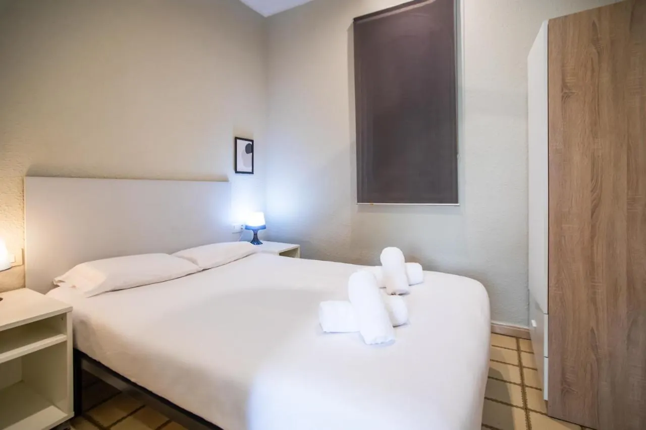 Apartman P1Par1001 - Wonderfull Aparment In Paralel Barcelona Spanyolország